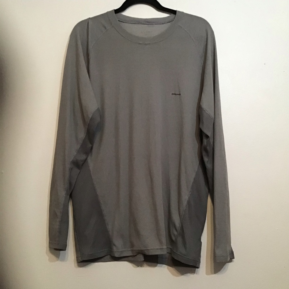 Patagonia Capilene Base Layer Lightweight Long Sleeve Grey